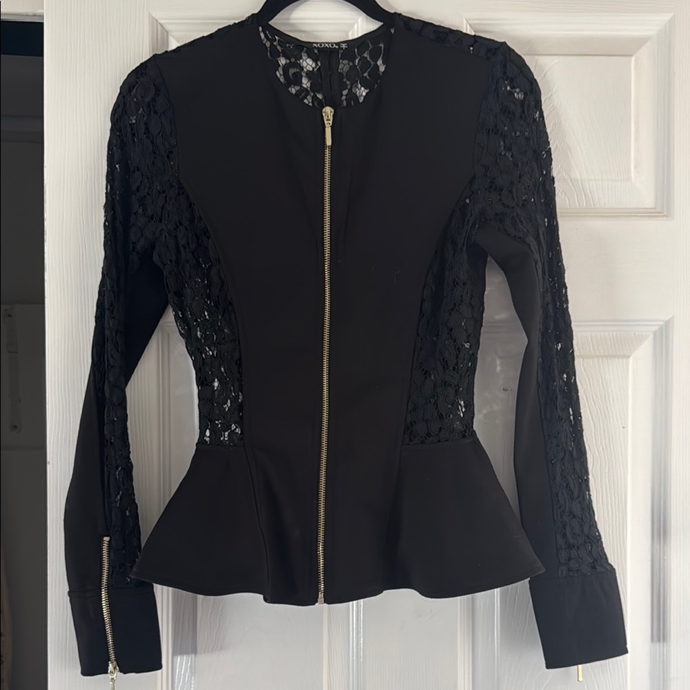 XOXO Black Lace Laser-cut Detail Women's Peplum Blazer Small